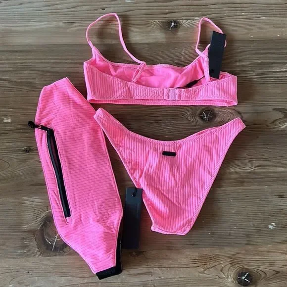 TRIANGL PIPA CHEEKY DANDY CANDY + FANNY PACK NEW WITH TAGS - Picture 2 of 4